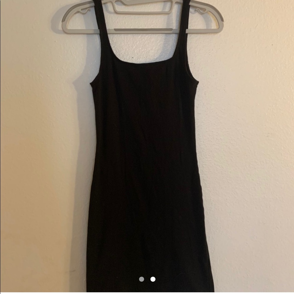 basic black body dress